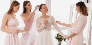 menyasszony öltöztetés