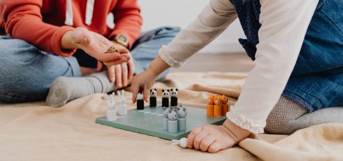 tarsasjatek-kicsiknek_wp