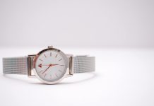 Sportóra vagy divatóra? Hétköznapi használatra melyik jobb? karóra